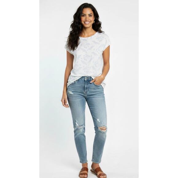 rag & bone Tops - Rag & Bone All Over Julie Floral Tee White Blue Size Medium